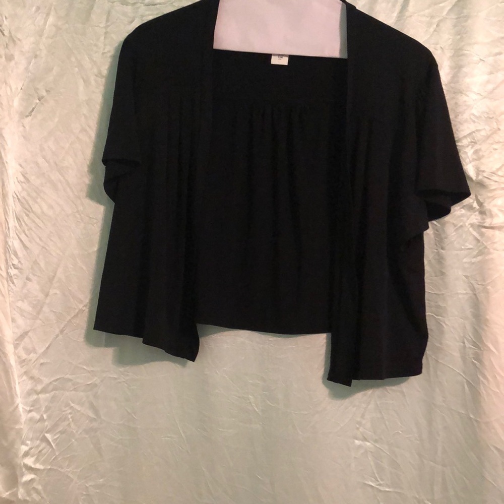 Robbie Bee. Black short sleeved shrug.
